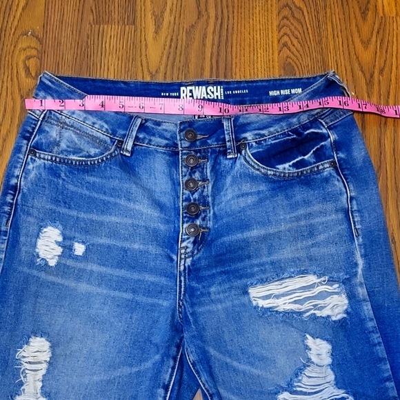 High Rise Mom Jeans Size 9/29 Distressed Blue Denim Re-wash A19 - Picture 2 of 9